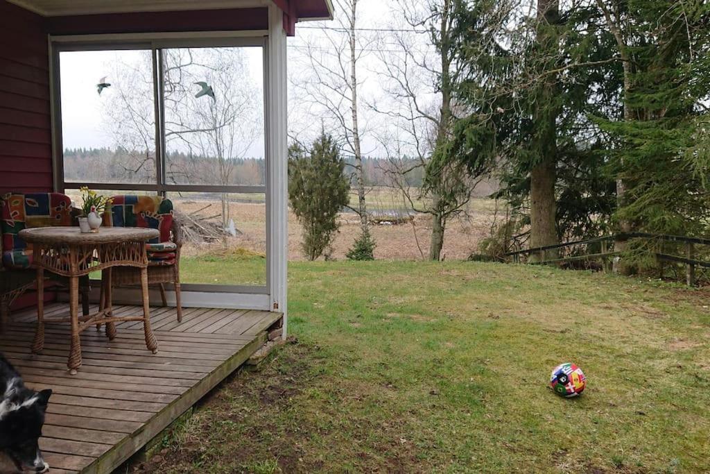 Stuga Vad Vatten Åsarp Exterior foto